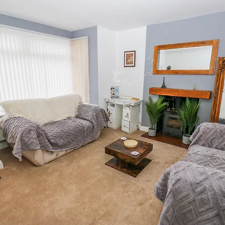 Middleton Park House Holiday home *