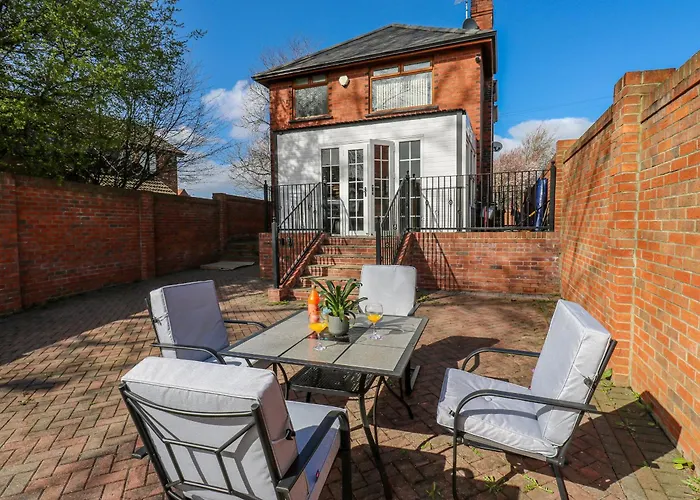 Middleton Park House Holiday home *